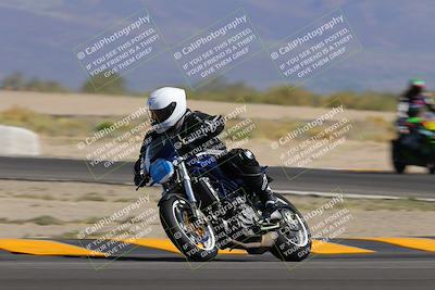 media/Oct-08-2022-SoCal Trackdays (Sat) [[1fc3beec89]]/Turn 16 (125pm)/